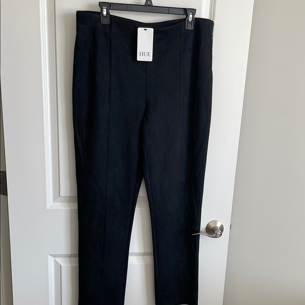 Hue High Rise ultra suede Black Pants with vented ankle NWT